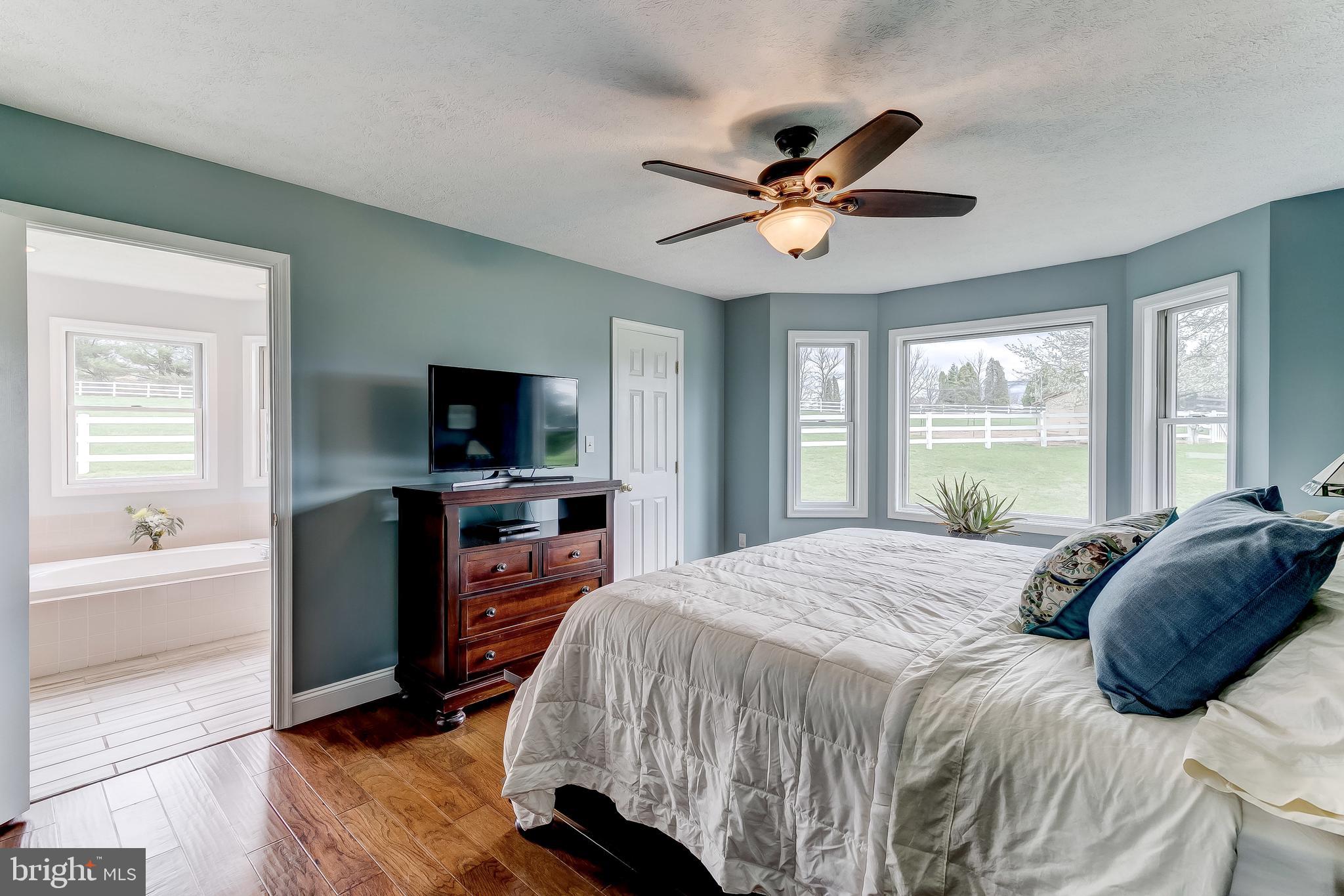 4852 Church Road Felton, PA 17322 - Photo 26 of 38 1st Floor Master