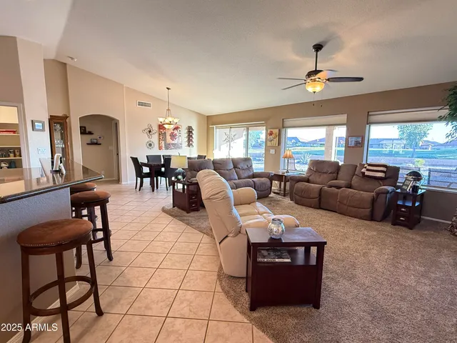 $2,600 | 11401 East Medina Avenue, Mesa, AZ 85209