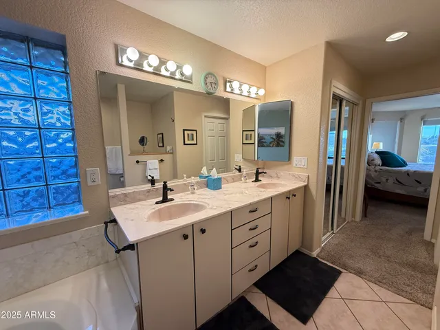 $2,600 | 11401 East Medina Avenue, Mesa, AZ 85209