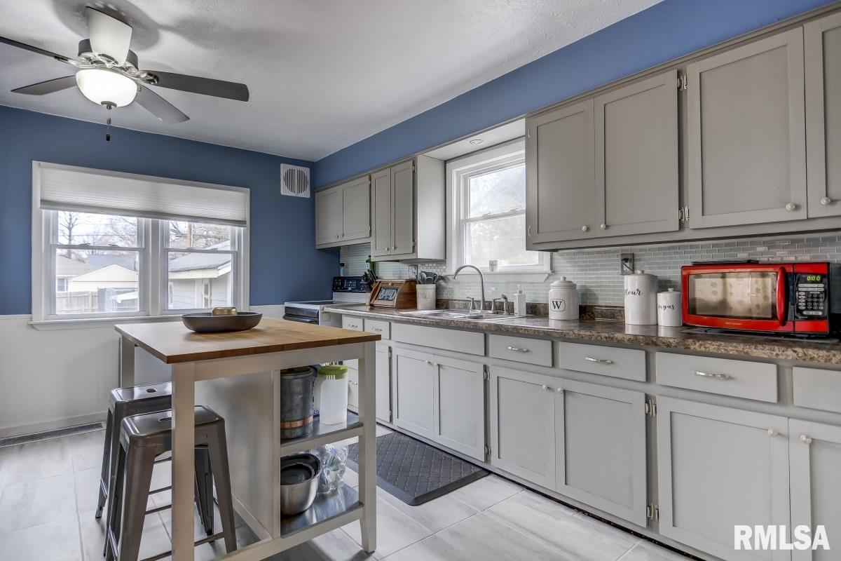 3307 South Palmer Street Springfield, IL 62703 - Photo 9 of 25 Gallery Image 9