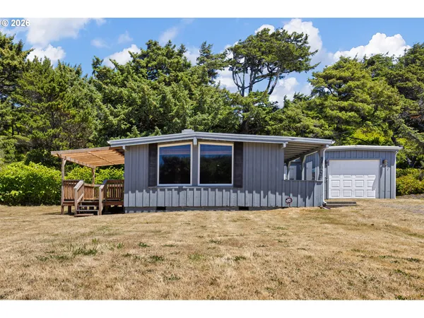 $575,000 | 88481 1st Avenue, Florence, OR 97439