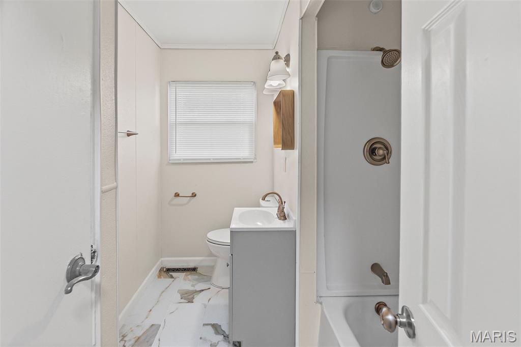 810 St Thomas Lane Cahokia, IL 62206 - Photo 13 of 25