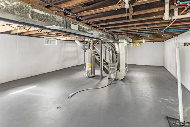 $97,000 | 810 St Thomas Lane, Cahokia, IL 62206