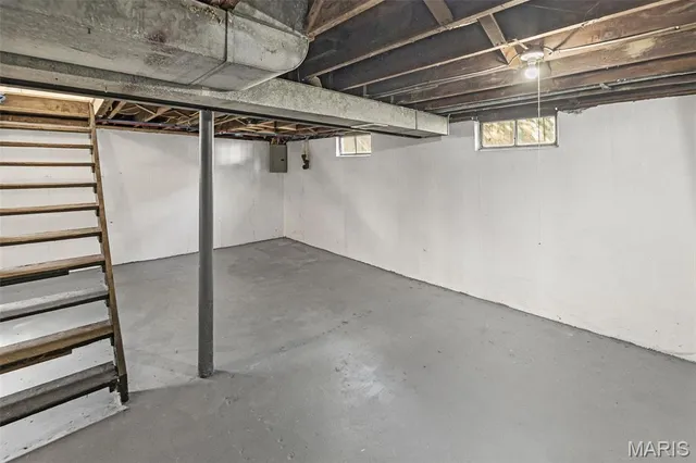 $97,000 | 810 St Thomas Lane, Cahokia, IL 62206