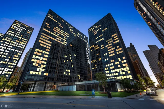 a view of building with yard