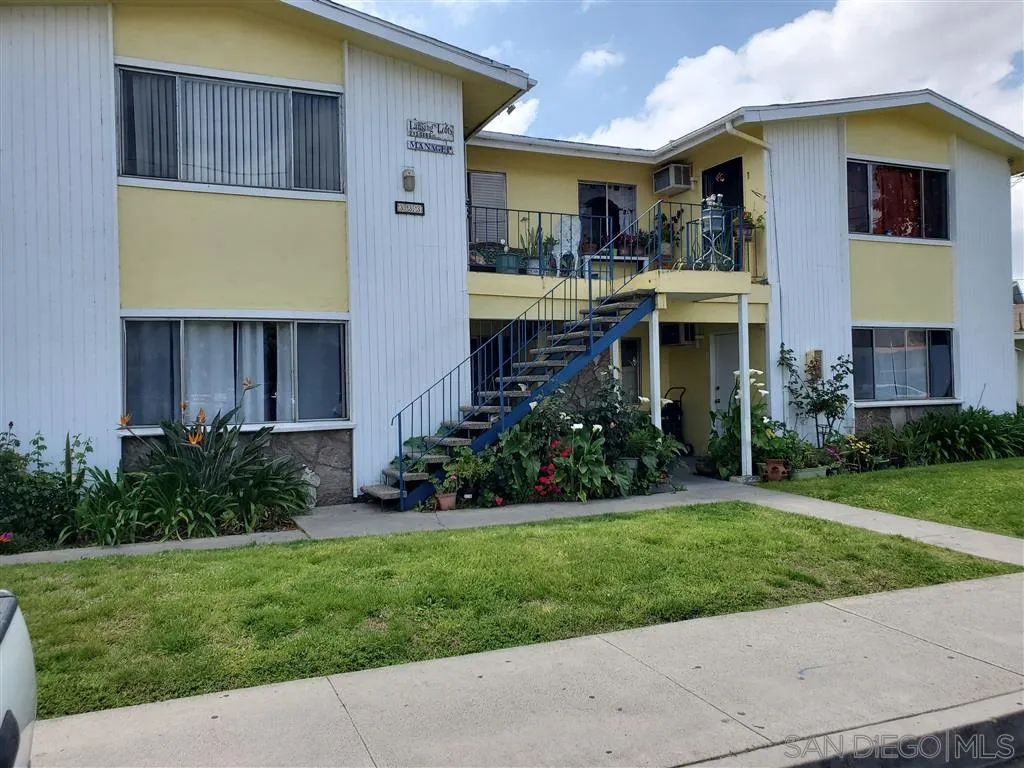 333 Lansing Circle Escondido, CA 92025 - Photo 1 of 18 a front view of house with yard and green space