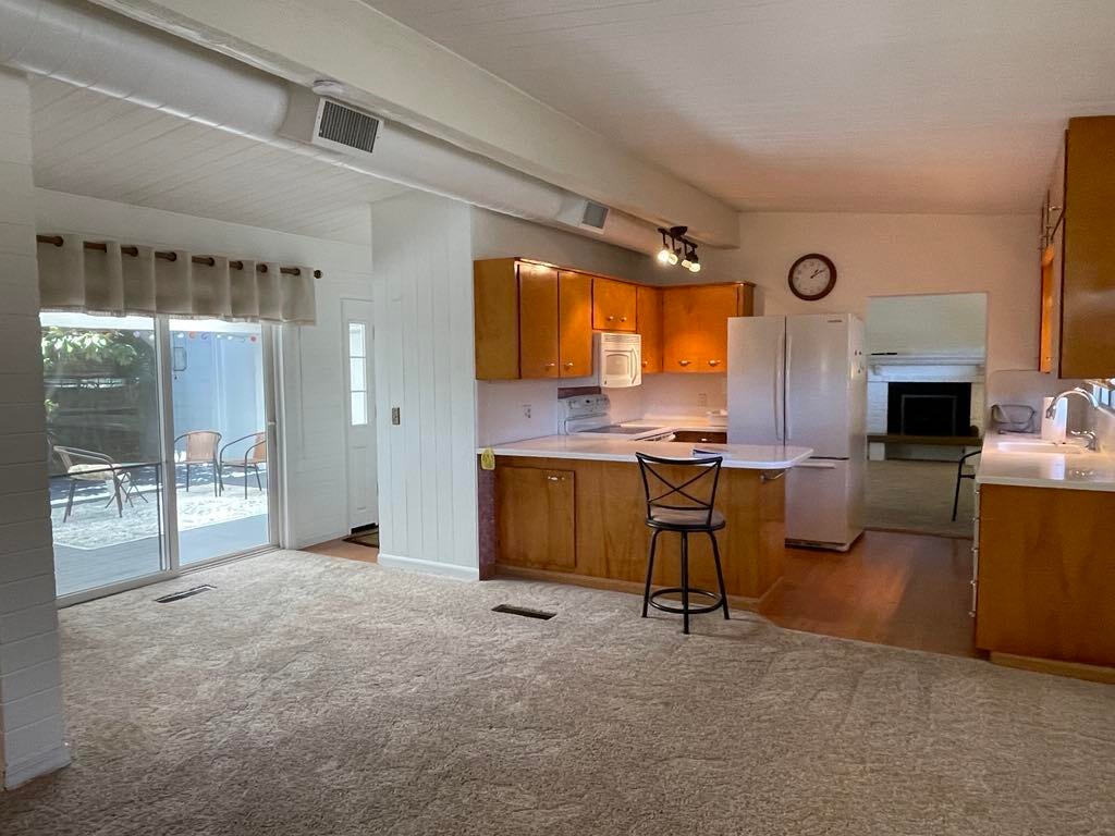 930 Reddy Avenue Medford, OR 97504 - Photo 6 of 15 att.H59g30ebIXoOFao6jE_7dTuM1Ty1Qo13kSyk