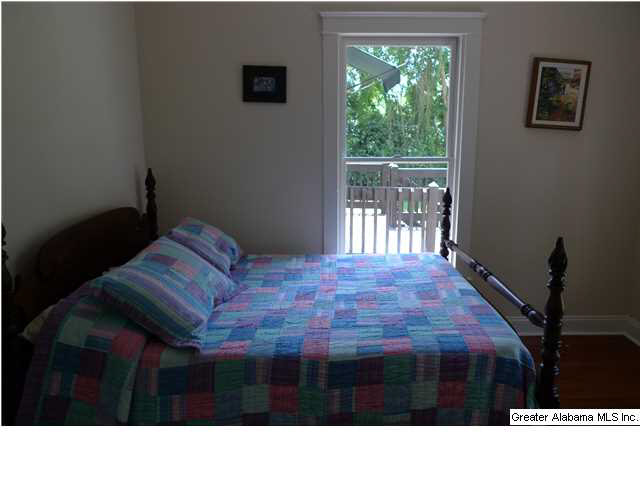 923 Irving Road Birmingham, AL 35209 - Photo 15 of 19