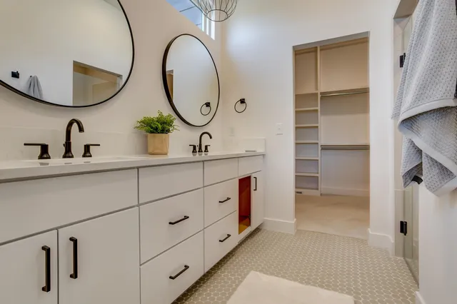 $780,000 | 3617 North Bristol Street, Wichita, KS 67226