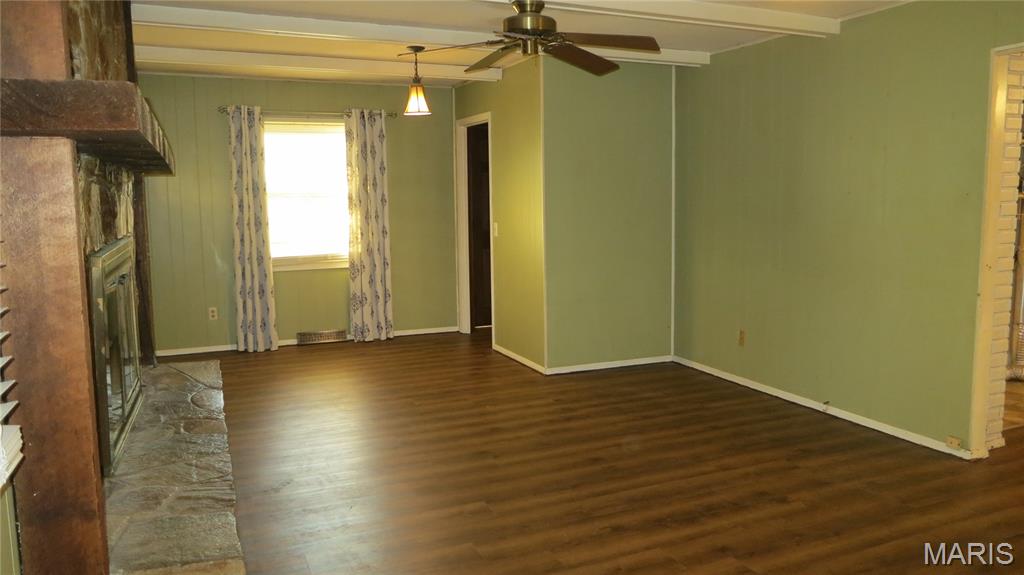 615 Texas Boulevard Bethalto, IL 62010 - Photo 5 of 27