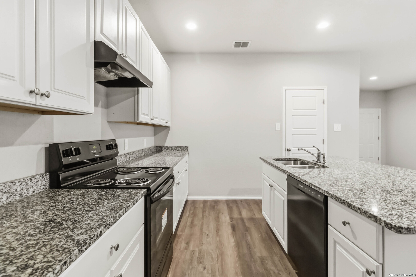 7314 Marina Del Rey Converse, TX 78109 - Photo 14 of 28