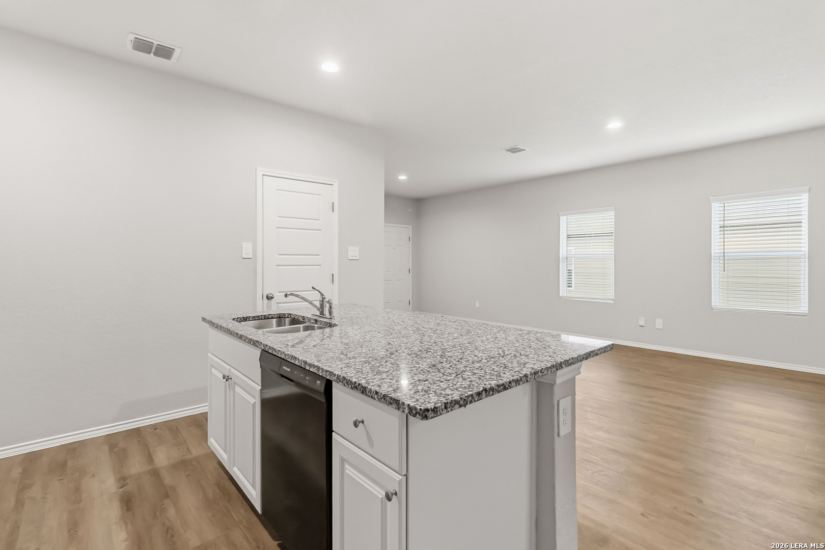 7314 Marina Del Rey Converse, TX 78109 - Photo 10 of 28