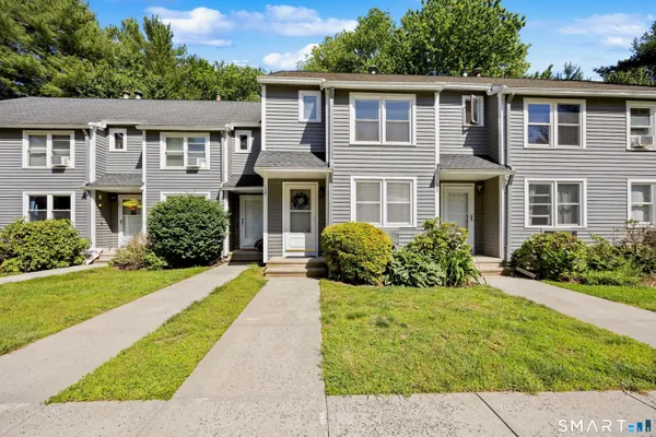 $2,400 | 135 Fairway Drive, Unit 135, Cheshire, CT 06410