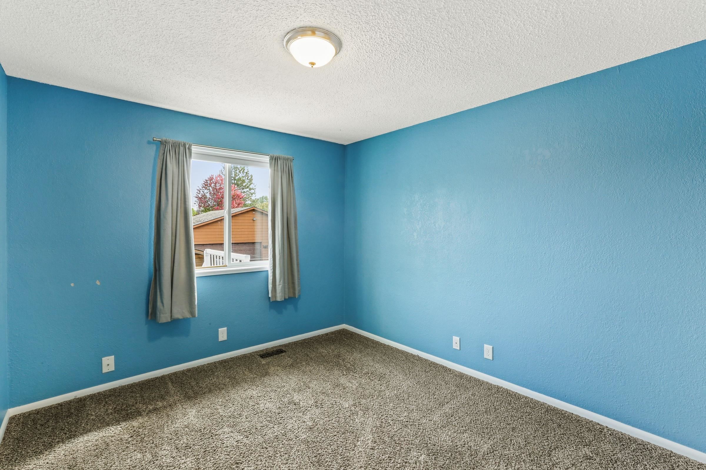 2303 South Myrtle Street Spokane, WA 99223 - Photo 15 of 28