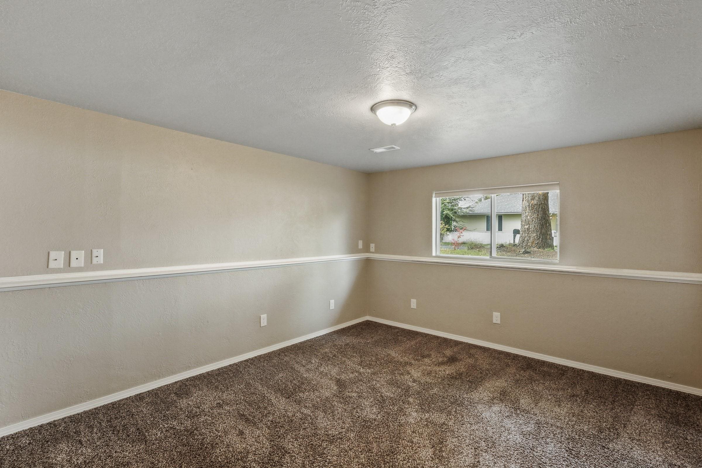 2303 South Myrtle Street Spokane, WA 99223 - Photo 20 of 28