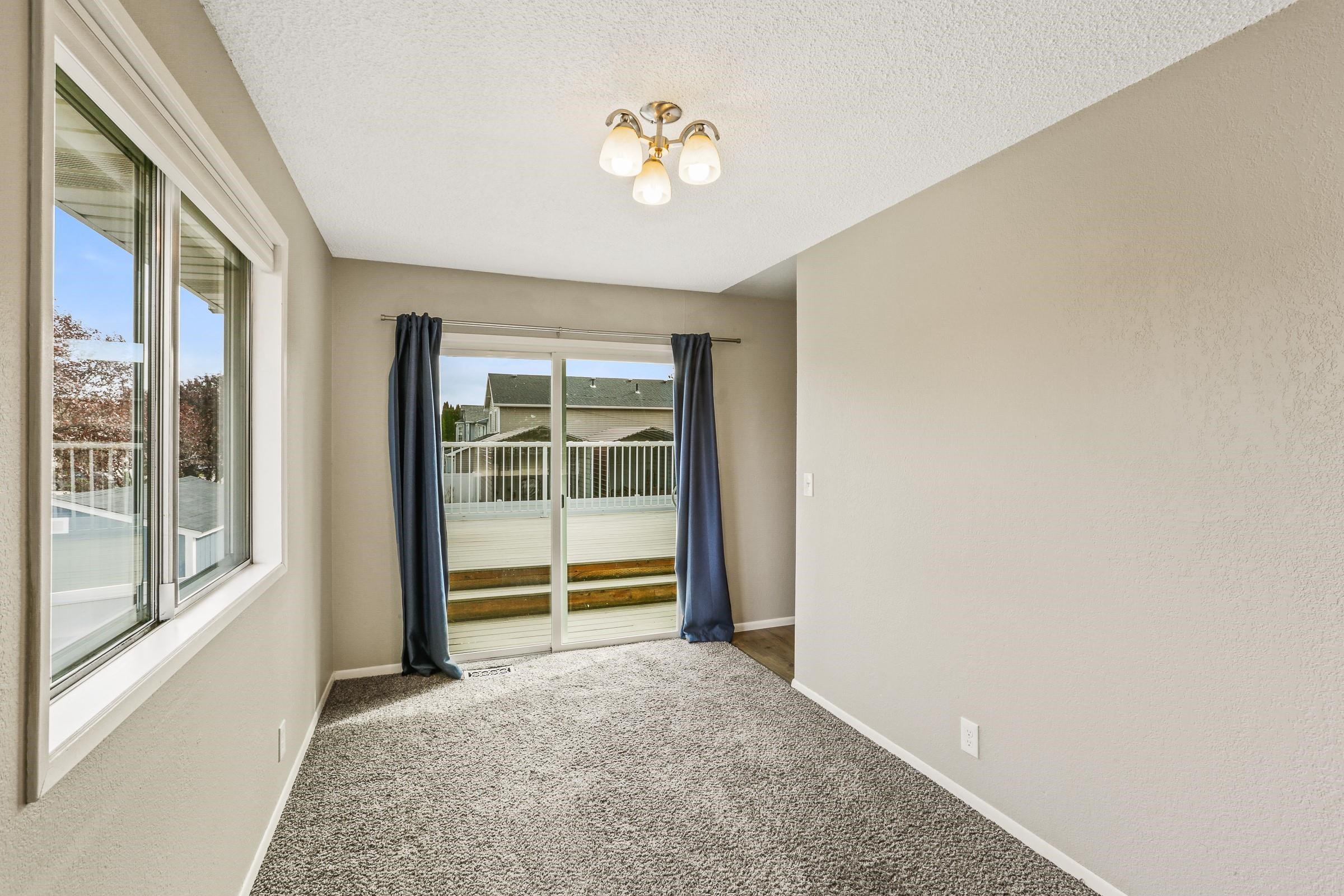 2303 South Myrtle Street Spokane, WA 99223 - Photo 8 of 28
