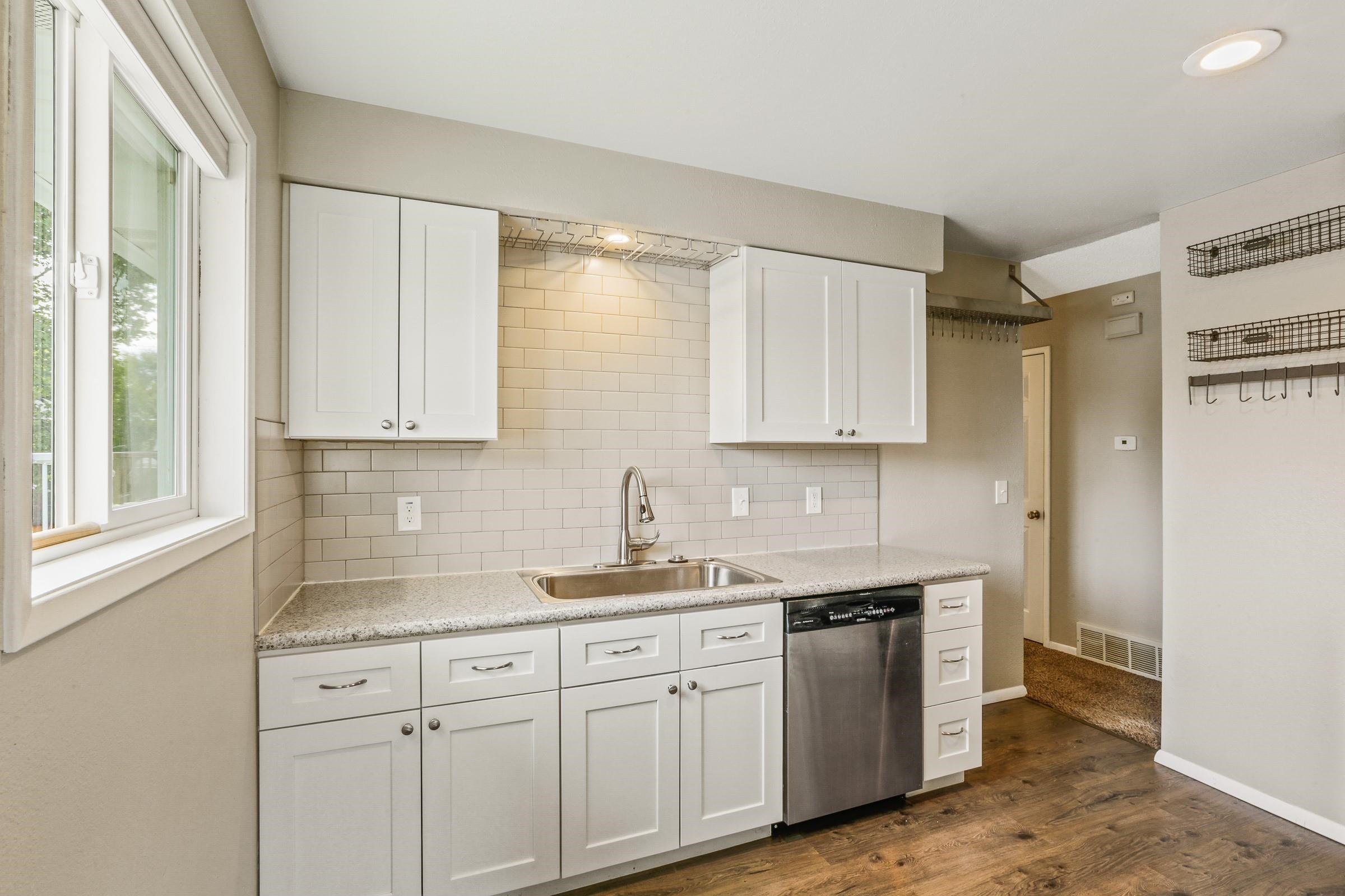 2303 South Myrtle Street Spokane, WA 99223 - Photo 10 of 28