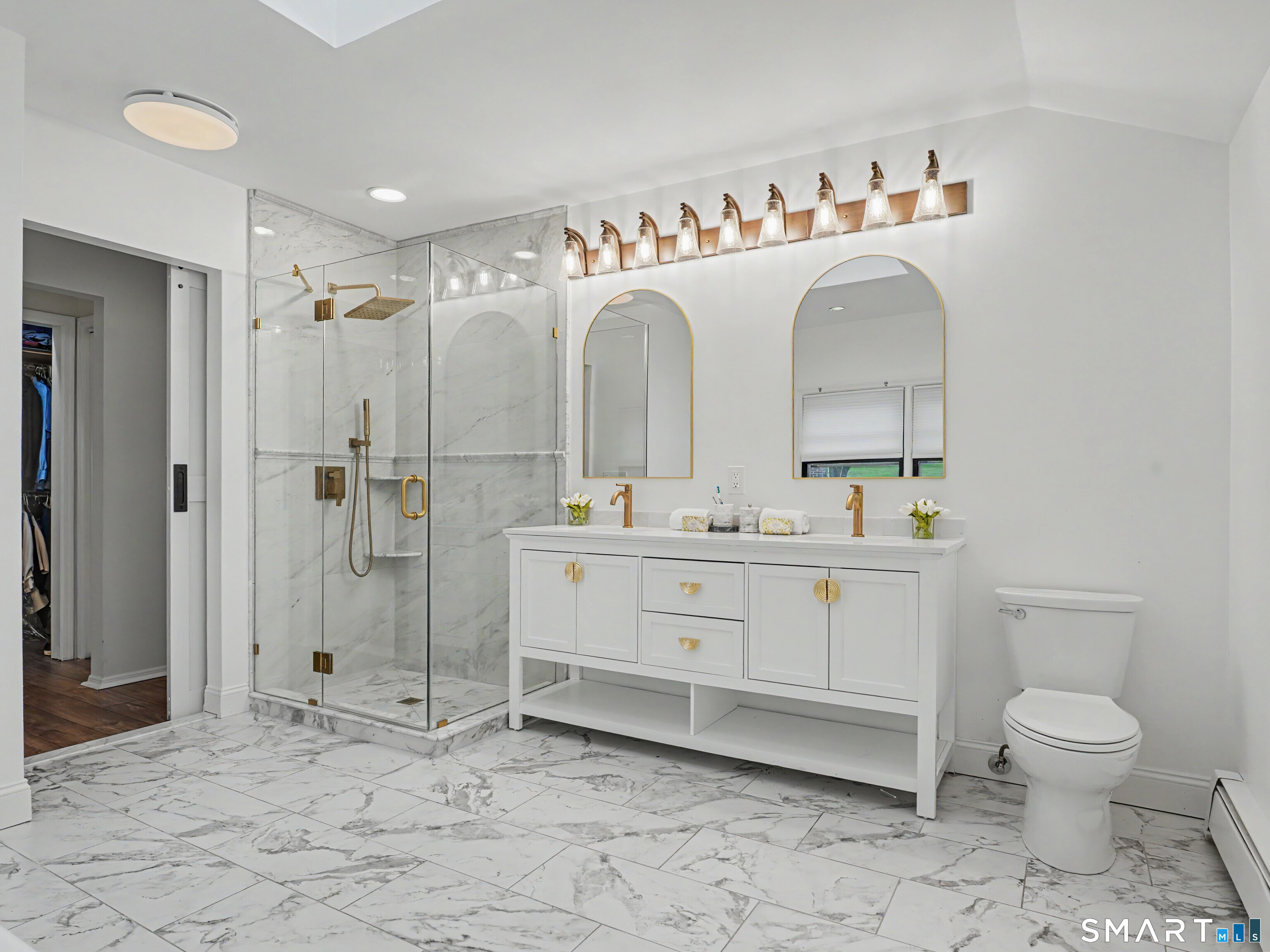 121 Parry Road Stamford, CT 06907 - Photo 16 of 40 Oversized renovated primary bathroom