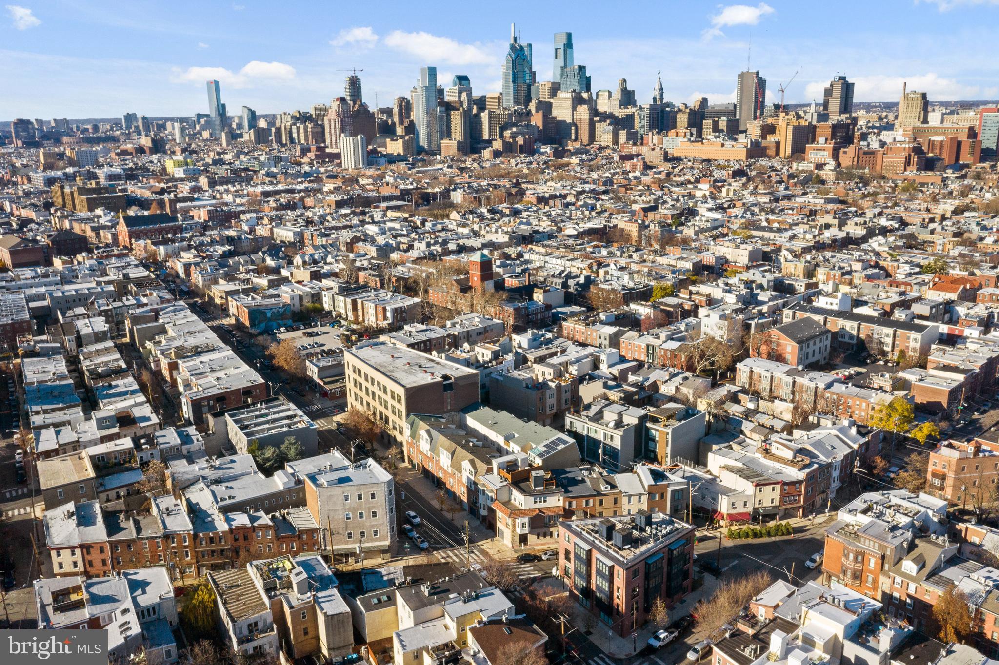 612 Queen Street Philadelphia, PA 19147 - Photo 38 of 40 Aerial View from above House