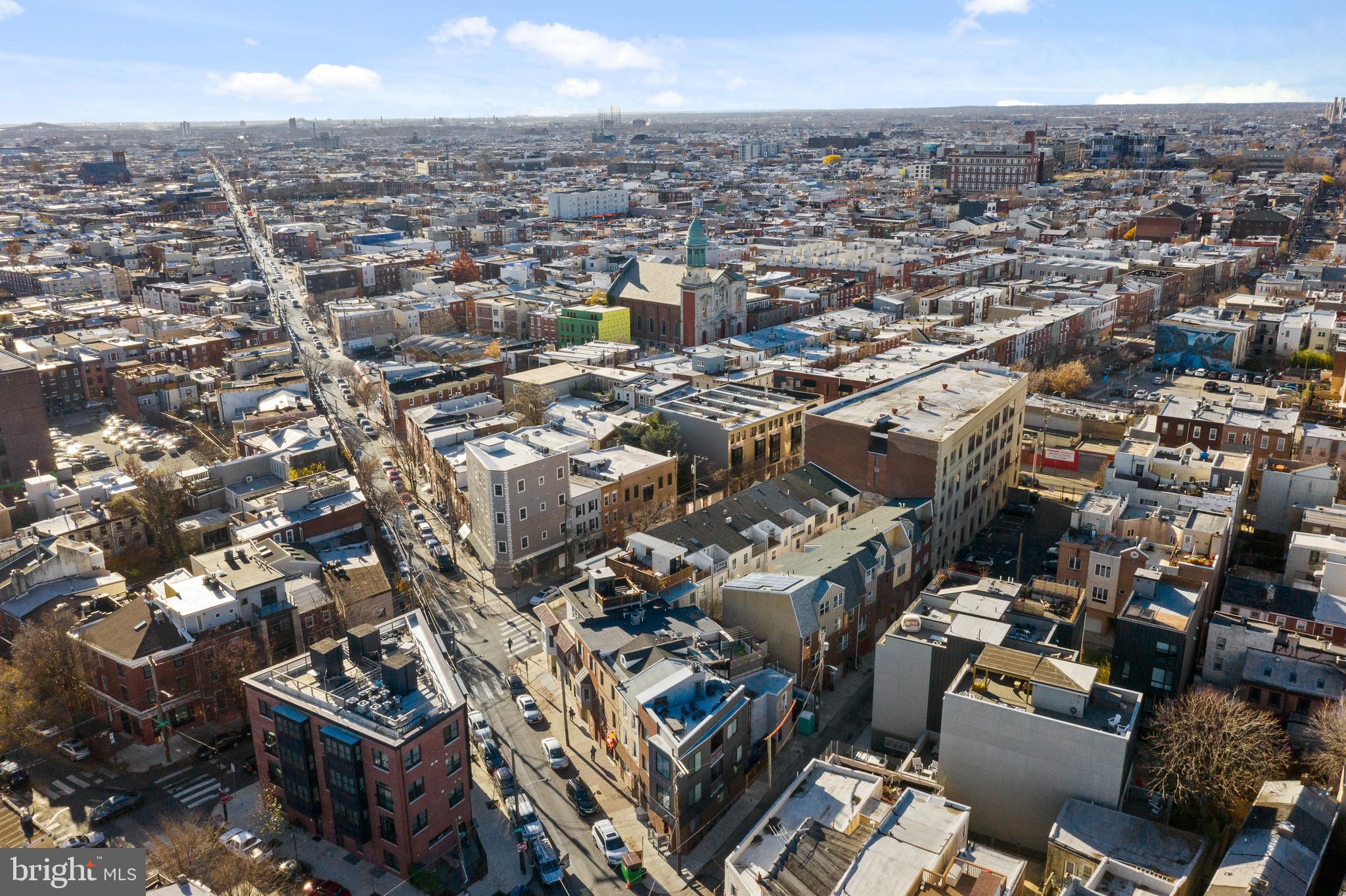 612 Queen Street Philadelphia, PA 19147 - Photo 40 of 40 Aerial View from above House