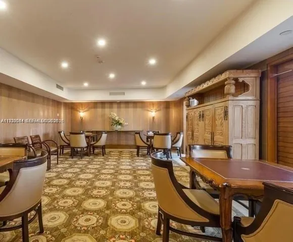 $6,000 | 19707 Turnberry Way, Unit 20L, Aventura, FL 33180