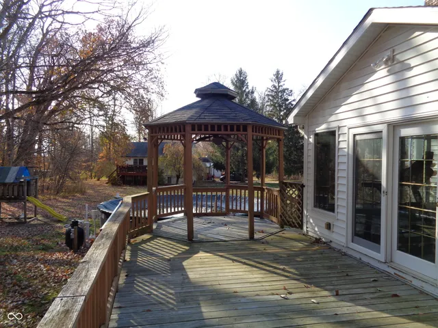 $329,900 | 29 South Meadow Lane, Rockville, IN 47872