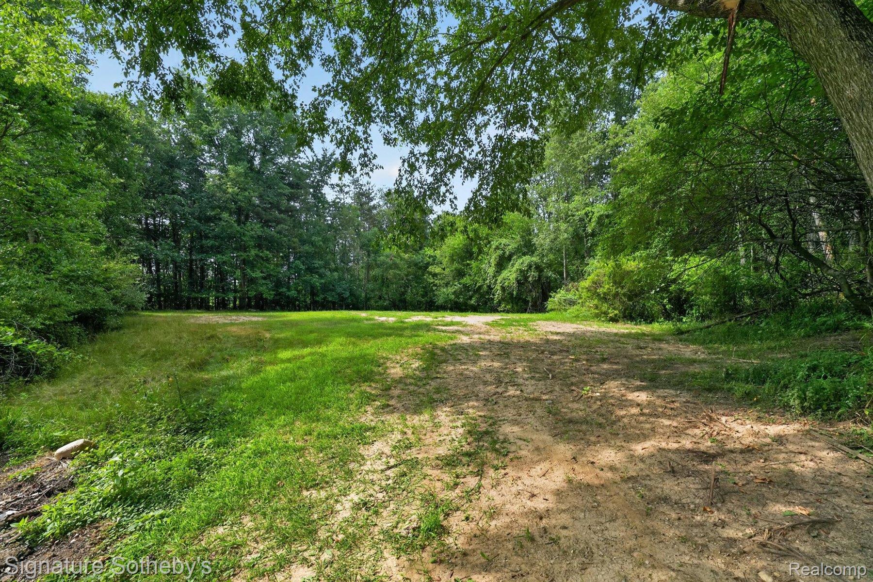 3310 Baldwin Road Metamora, MI 48455 - Photo 25 of 38 49-3310-Baldwin-Rd-Metamora-MI-48455-WindowStill.jpg