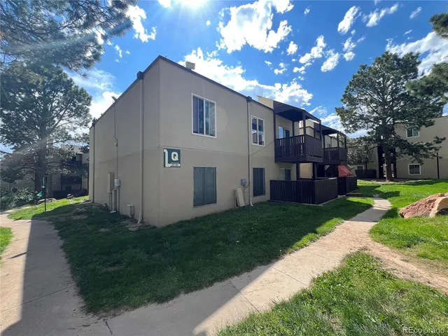 $179,900 | 9995 East Harvard Avenue, Unit 261, Denver, CO 80231