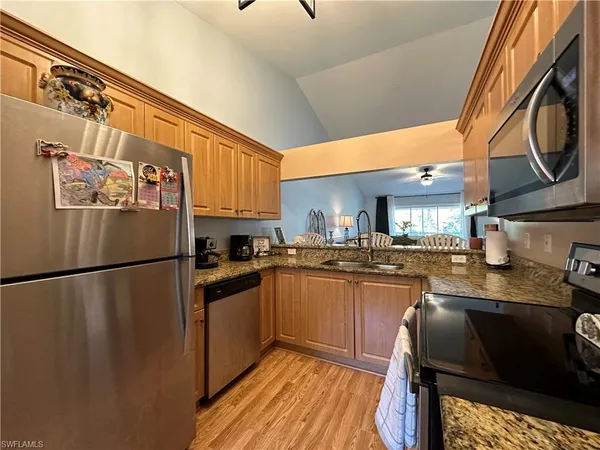 $3,800 | 241 Robin Hood Circle, Unit 204, Naples, FL 34104