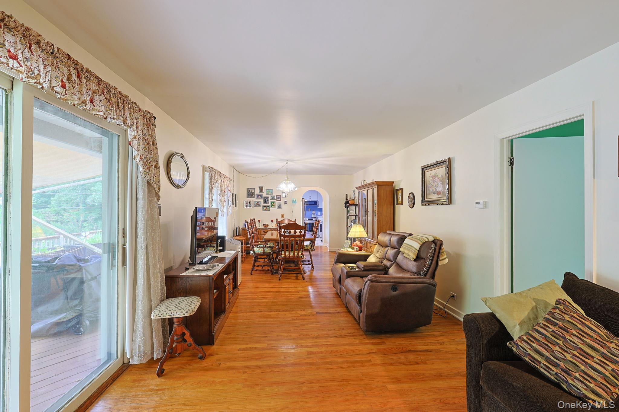 408 Field Road Red Hook, NY 12571 - Photo 8 of 33