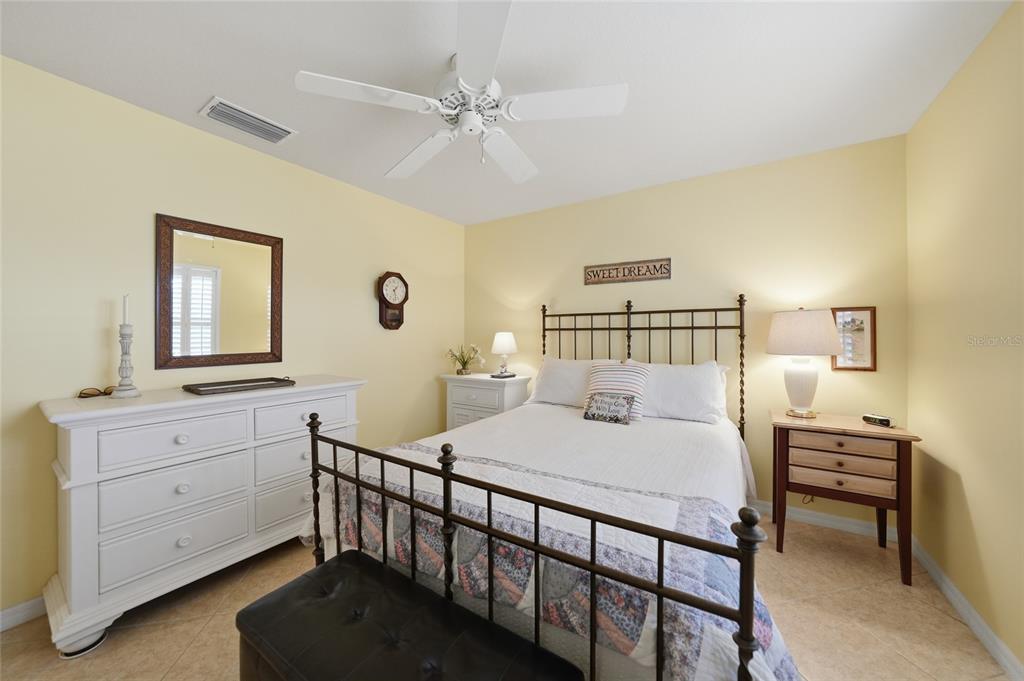 176 Medalist Road Rotonda West, FL 33947 - Photo 17 of 28
