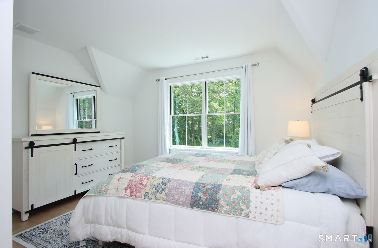 773 West Avon Road Avon, CT 06001 - Photo 28 of 40