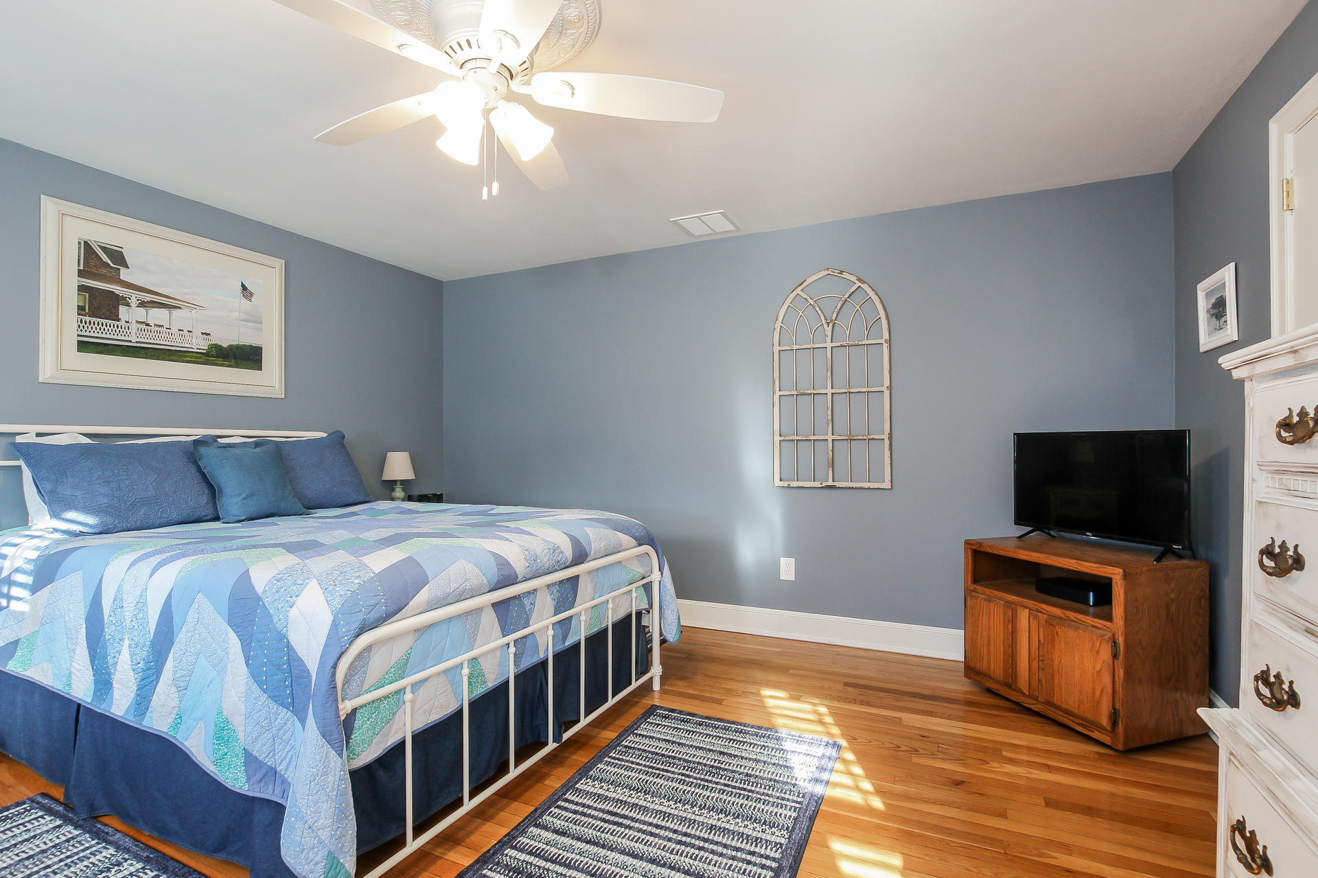 14 Gorham Lane Centerville, MA 02632 - Photo 18 of 28 017-photo-bedroom-6589632