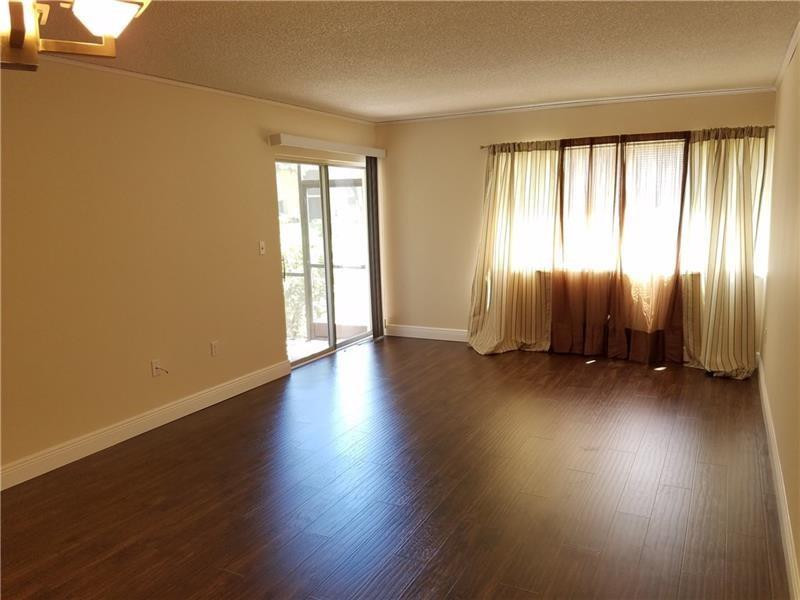 824 Southwest 9th St Circle, Unit 103 Boca Raton, FL 33486 - Photo 6 of 19 Photo 6