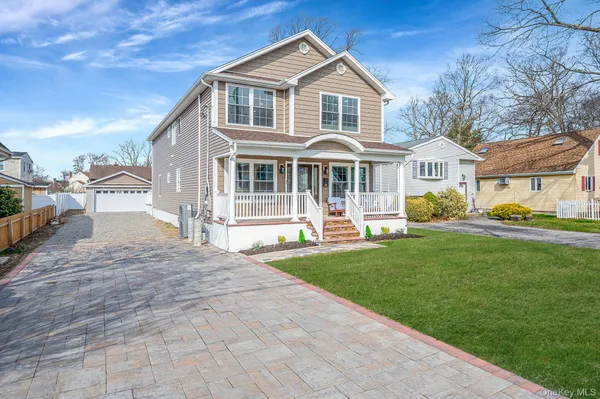 $1,174,000 | 28 Vanderbilt Avenue, Babylon, NY 11704