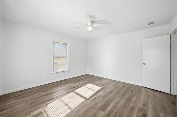 $1,750 | 418 Russell Street, White Settlement, TX 76108