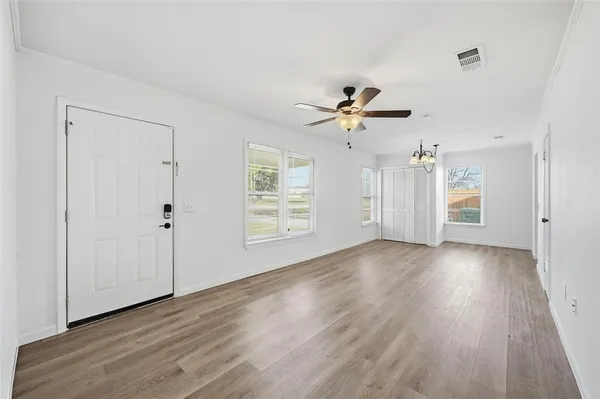 $1,750 | 418 Russell Street, White Settlement, TX 76108