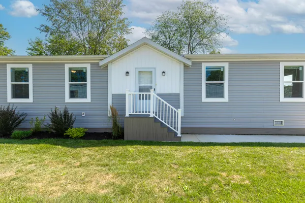 $99,900 | 714 Mill Street, Unit 14, Leslie, MI 49251