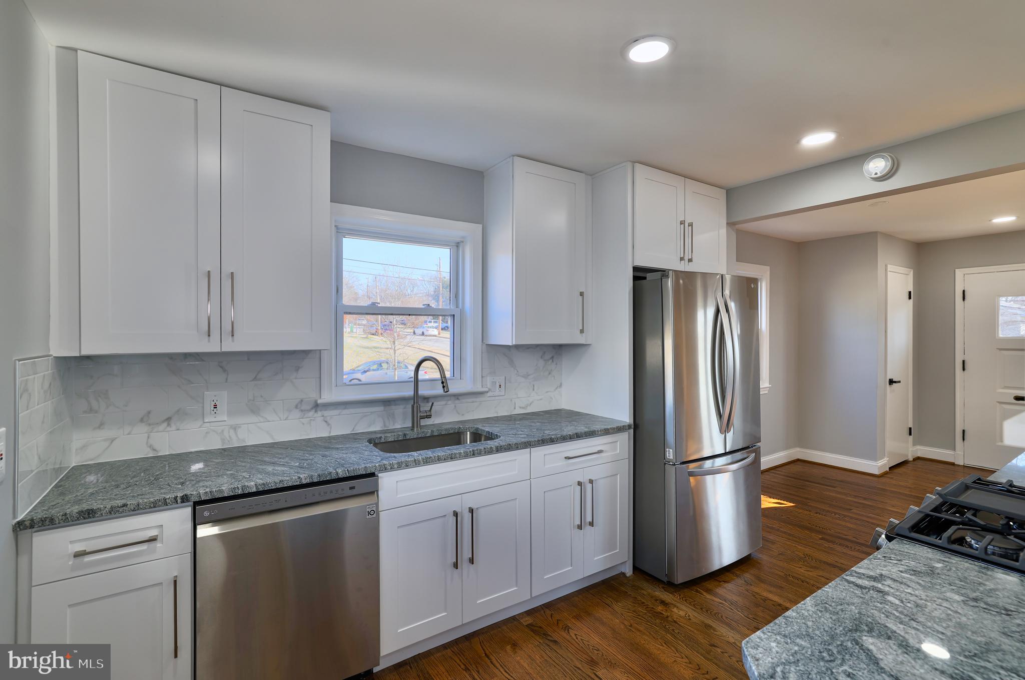 2618 Higbee Road Adelphi, MD 20783 - Photo 4 of 30