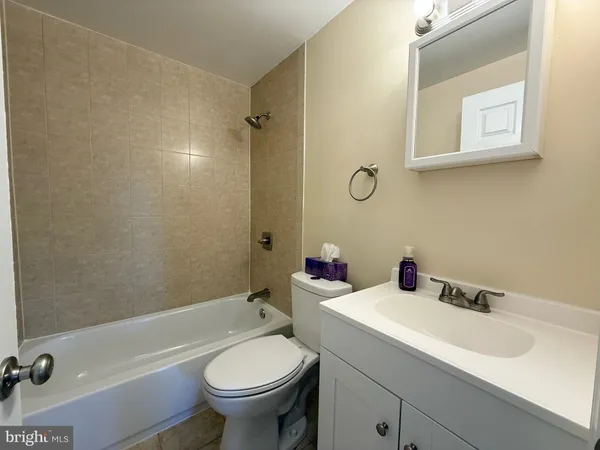 $1,700 | 2021 Kelmore Road, Baltimore, MD 21222