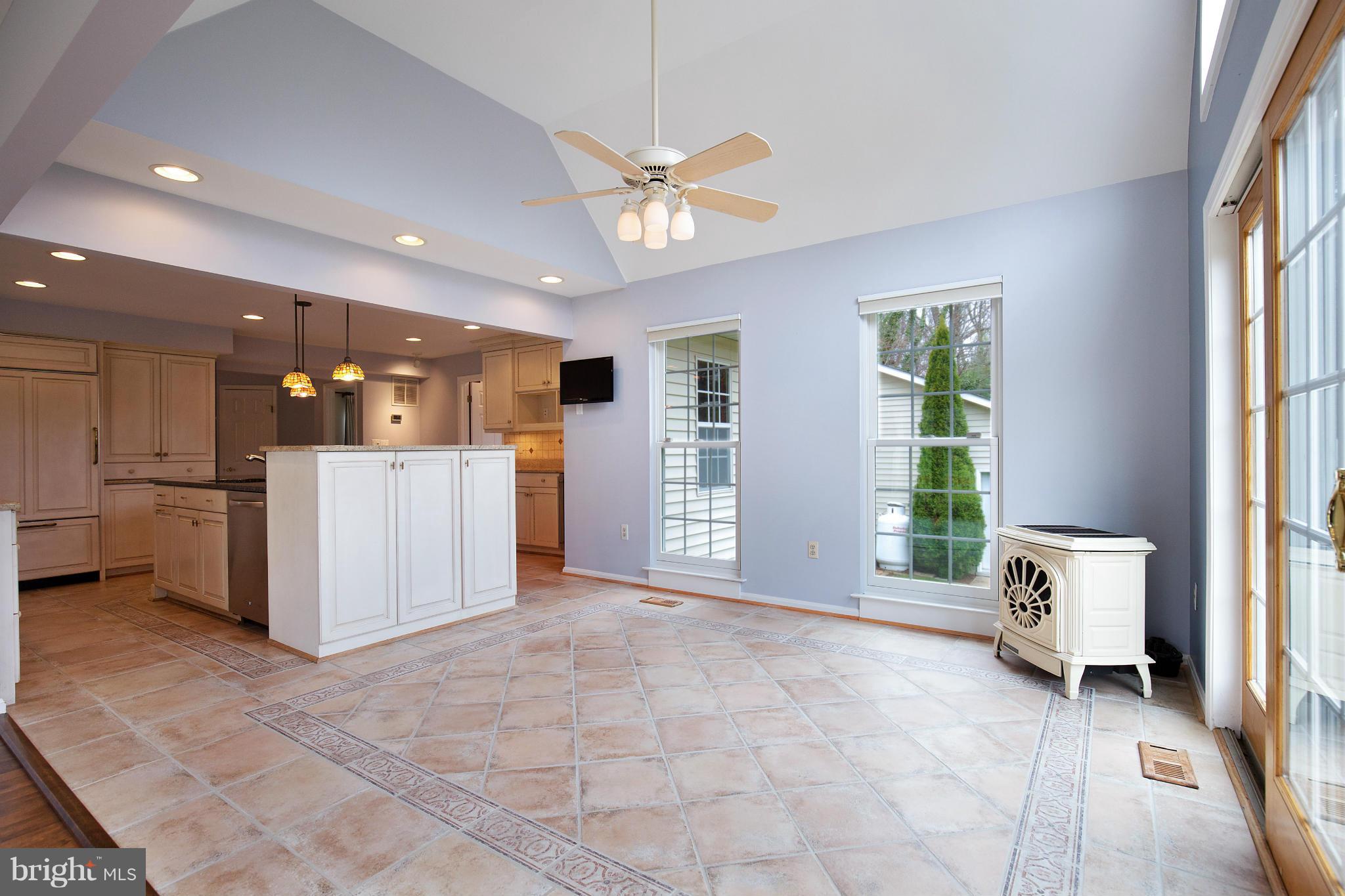 2809 Fennel Road Edgewater, MD 21037 - Photo 6 of 30 Breakfast nook
