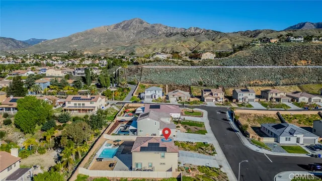 $759,900 | 7640 Messina Heights Lane, Highland, CA 92346