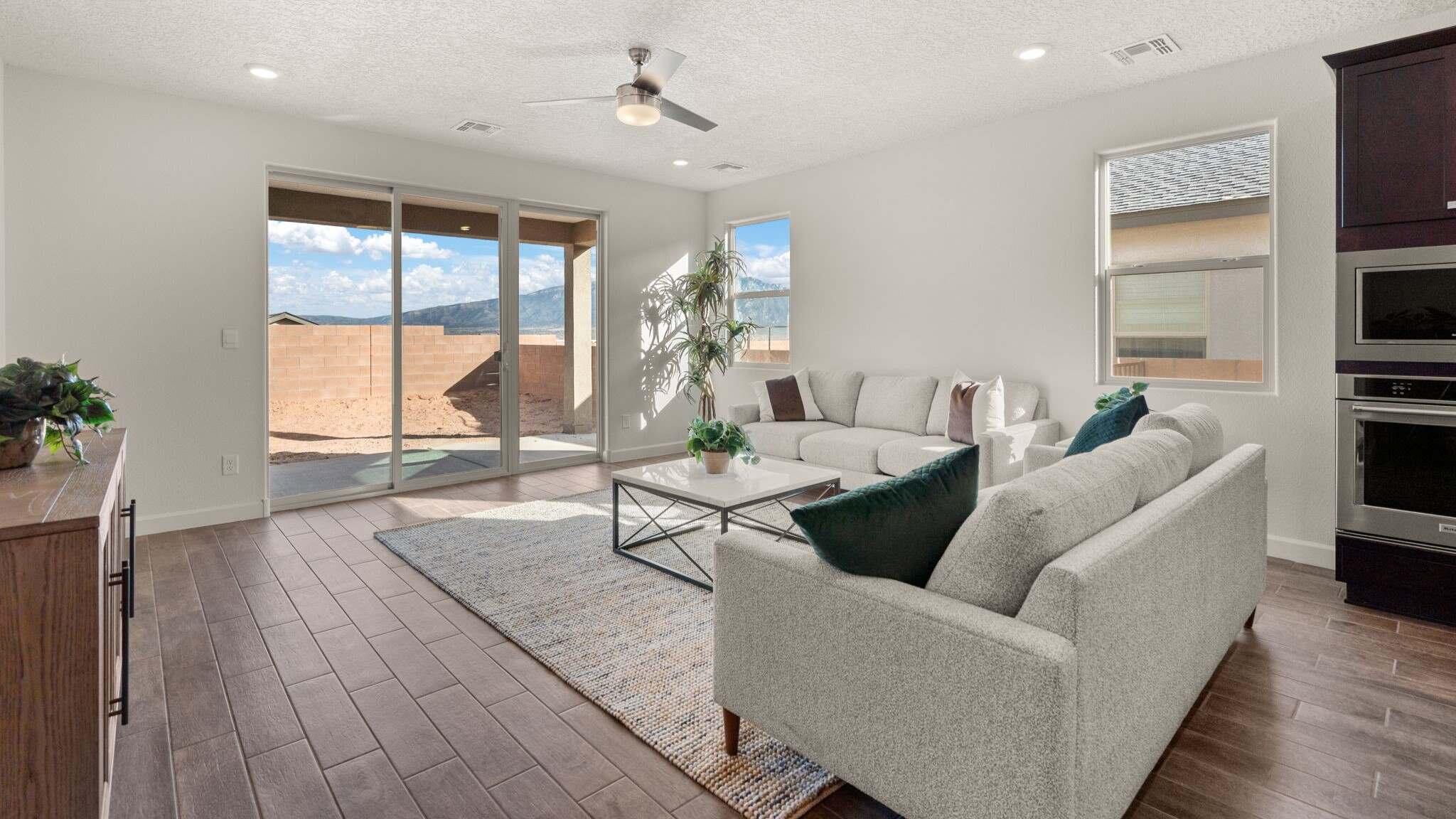 4175 Silver Springs Road Northeast Rio Rancho, NM 87144 - Photo 9 of 33 Gallery Image 9