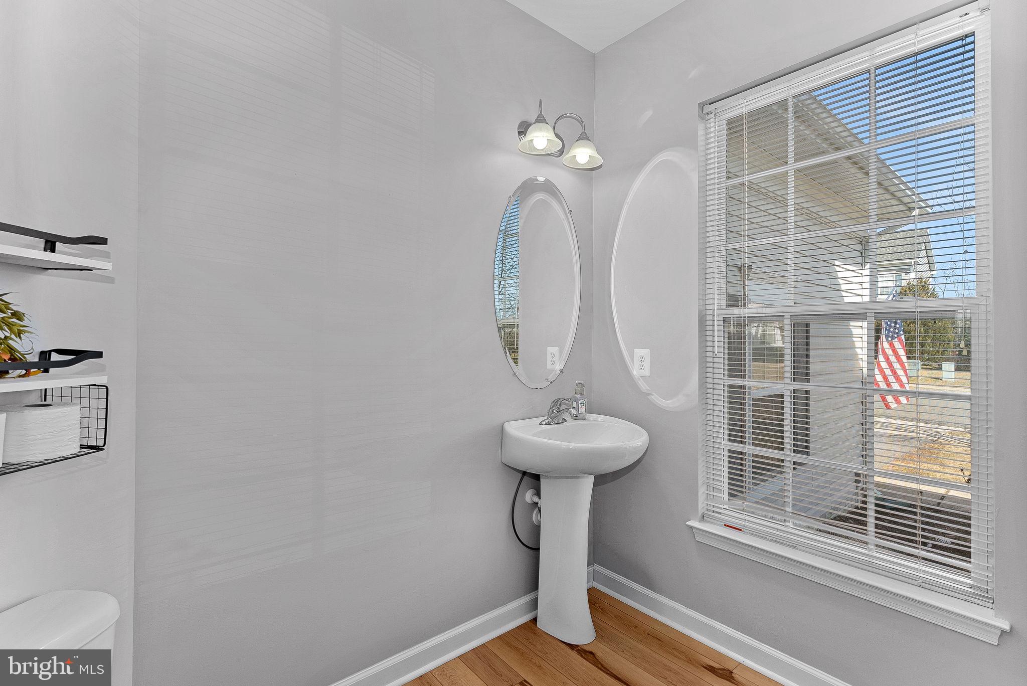 110 Setting Sun Court Stephenson, VA 22656 - Photo 32 of 72 Main-level powder bath