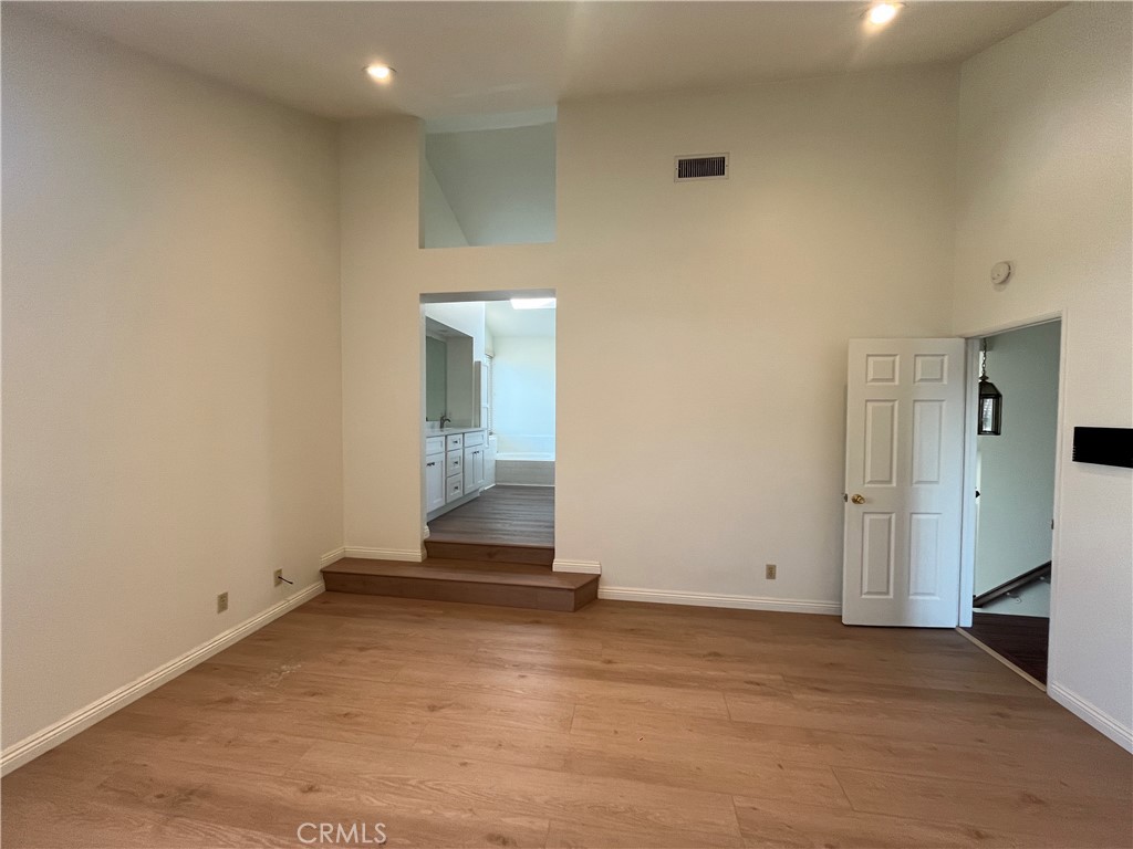 926 Essex Road San Dimas, CA 91773 - Photo 22 of 45 Main Bedroom Upstairs