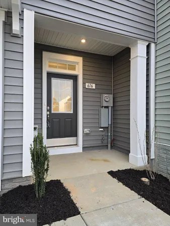 $1,850 | 616 Tracy Way, Martinsburg, WV 25403