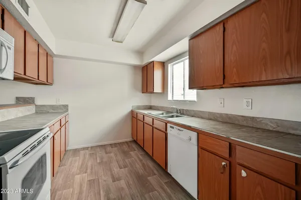 $1,150 | 2650 East McKellips Road, Unit 211, Mesa, AZ 85213