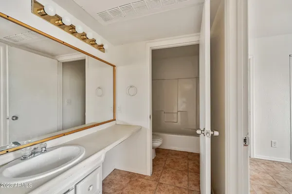 $1,150 | 2650 East McKellips Road, Unit 211, Mesa, AZ 85213