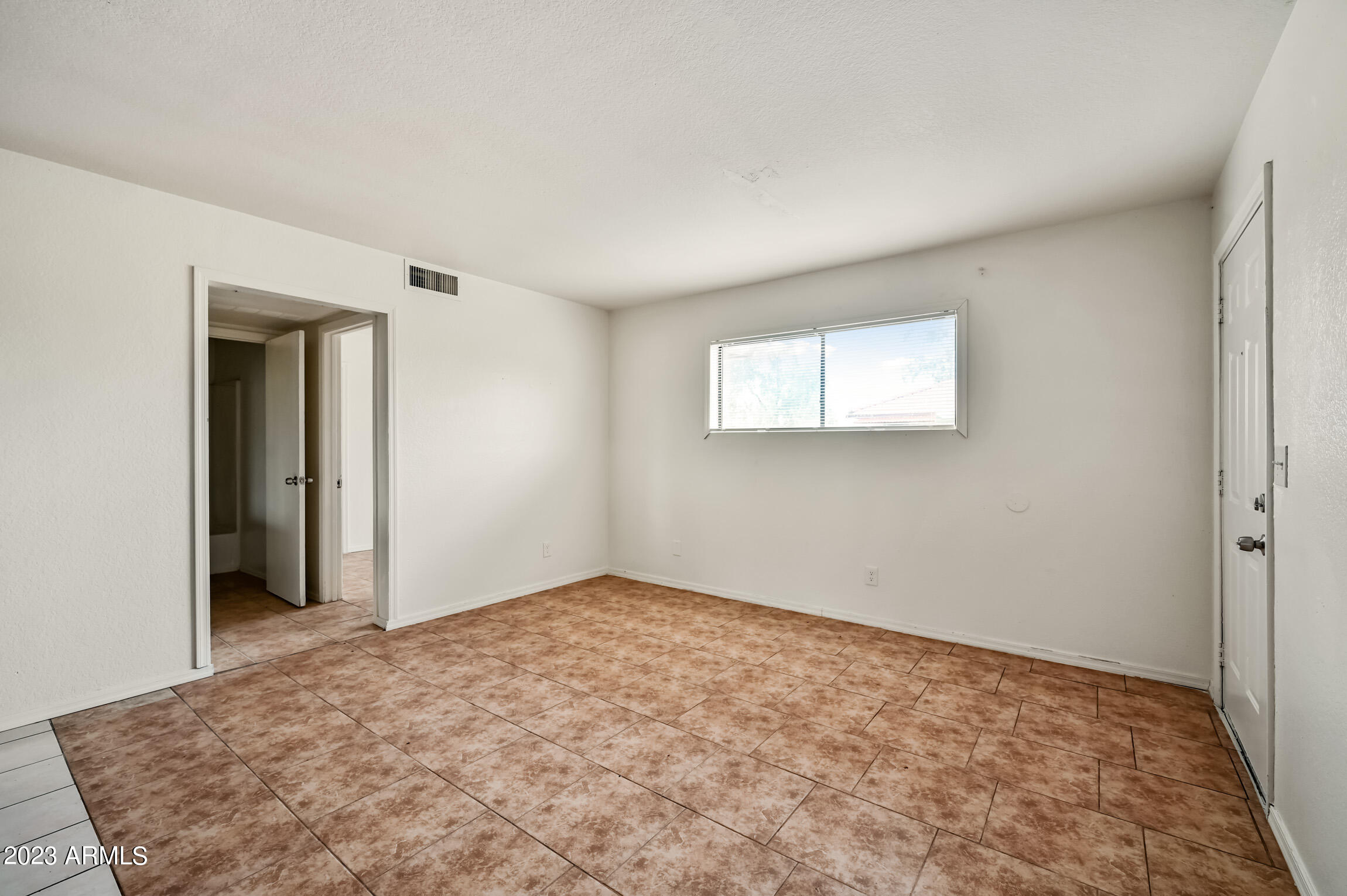 2650 East McKellips Road, Unit 211 Mesa, AZ 85213 - Photo 10 of 22 ocupix-2650EM211-6
