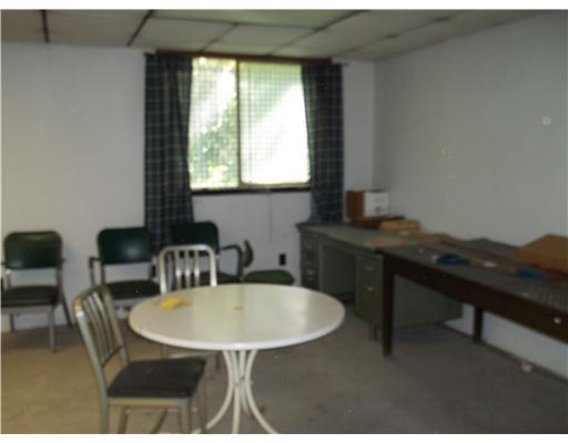 195 Hatfield Road Amity, PA 15311 - Photo 3 of 4 Sales/Service Counter.